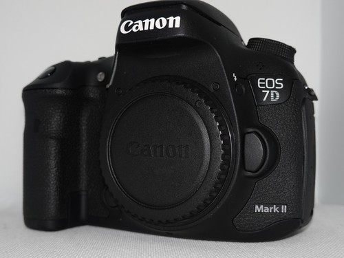 Canon eos mark - eos, 2