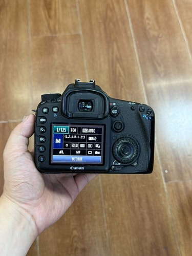 Fotocamera reflex digitale
